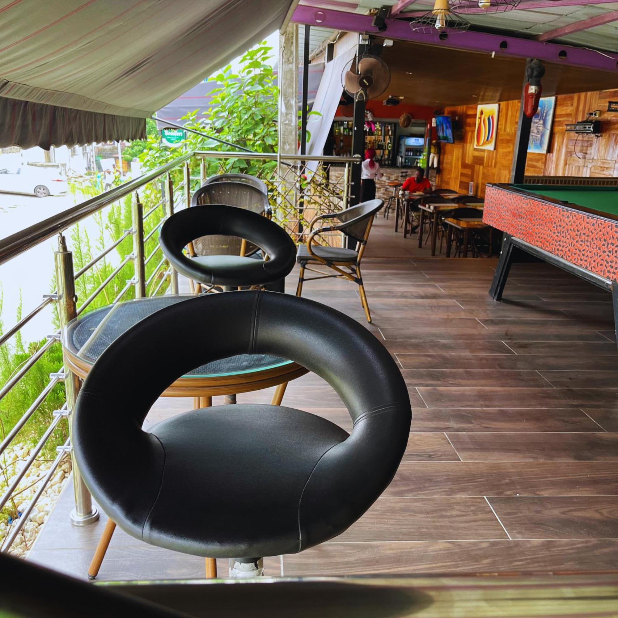 Cypa Hotel Abidjan Exteriör bild